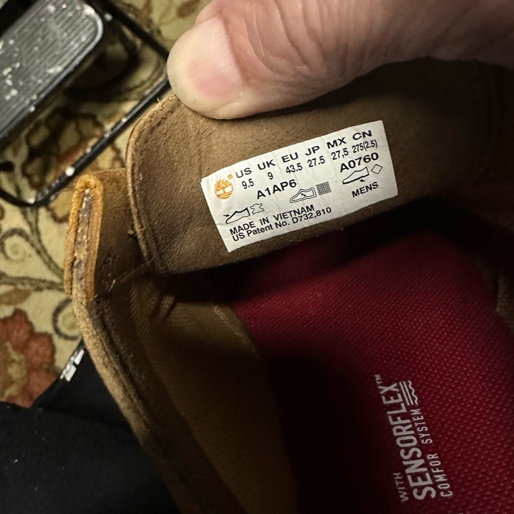 Timberland low cut shoes.